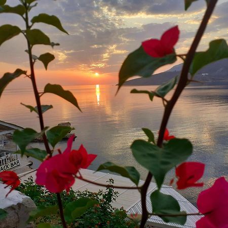 Ilidi Rock Apart otel Livadia  Dış mekan fotoğraf
