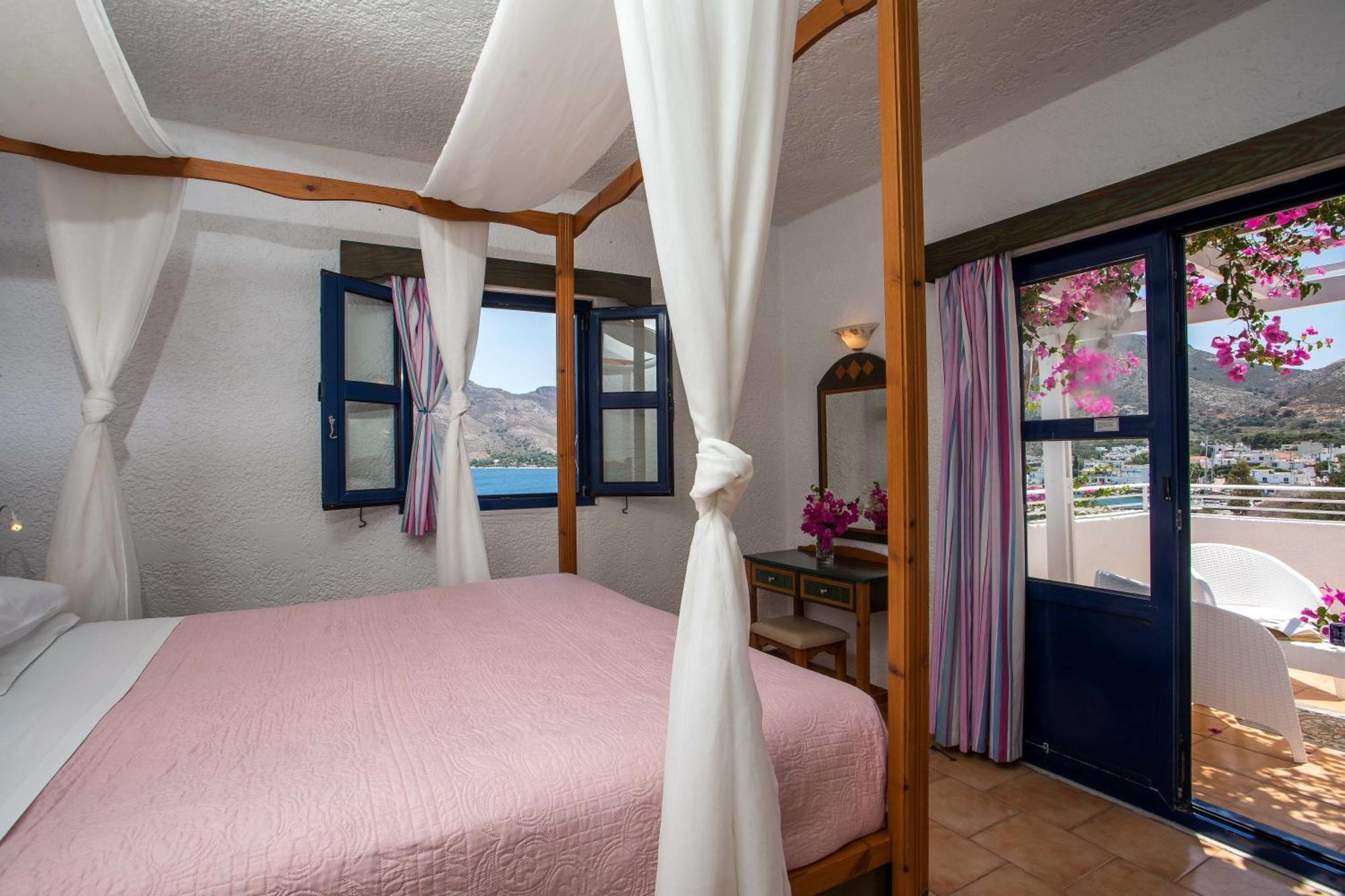 Ilidi Rock Apart otel Livadia  Dış mekan fotoğraf